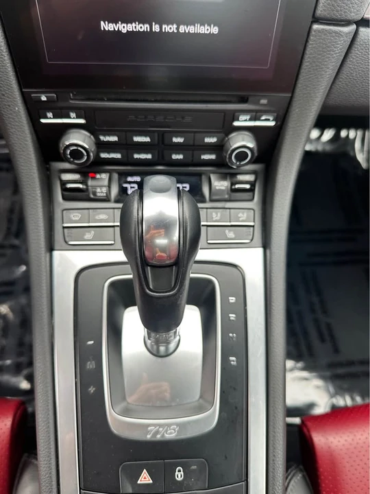 2018 Porsche 718 Cayman - Image 13 of 19