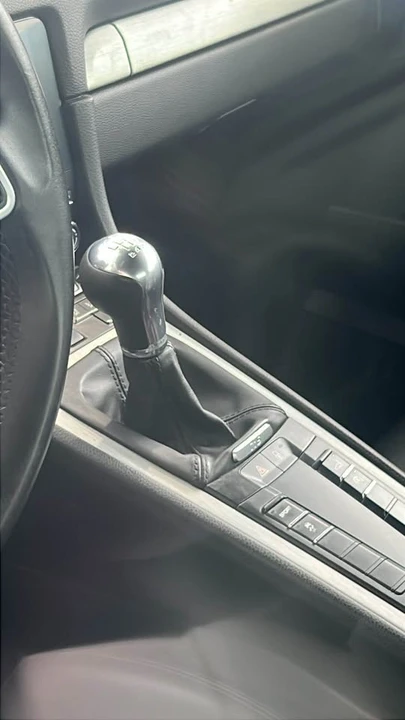 2018 Porsche 718 Cayman - Image 13 of 13