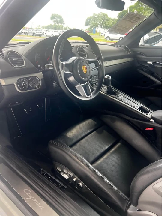 2018 Porsche 718 Cayman - Image 7 of 13