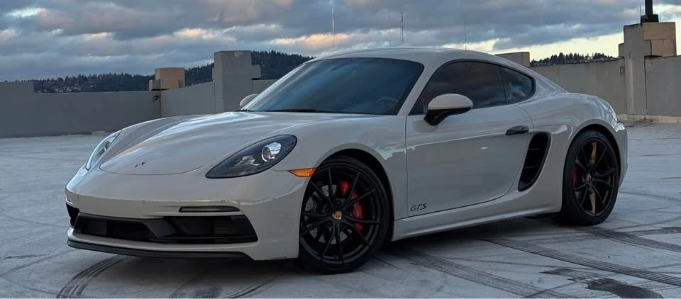 2018 Porsche 718 Cayman - Image 18 of 19