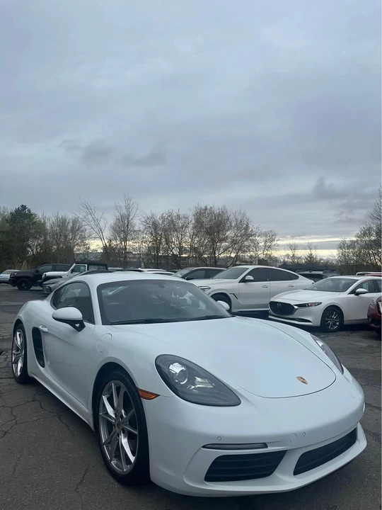 2018 Porsche 718 Cayman - Image 3 of 11