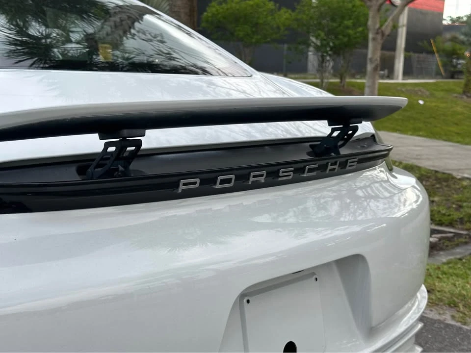 2018 Porsche 718 Cayman - Image 11 of 11