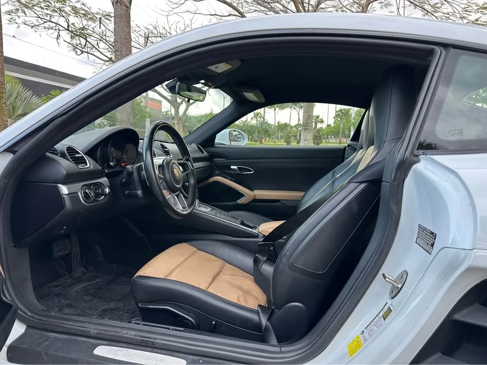 2018 Porsche 718 Cayman - Image 6 of 11