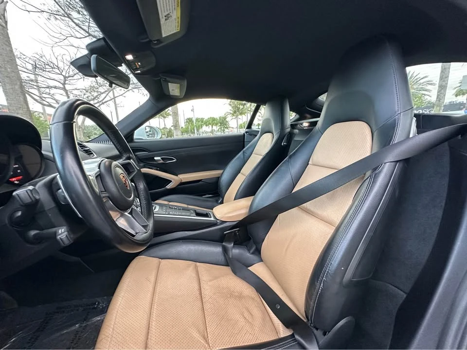 2018 Porsche 718 Cayman - Image 4 of 11