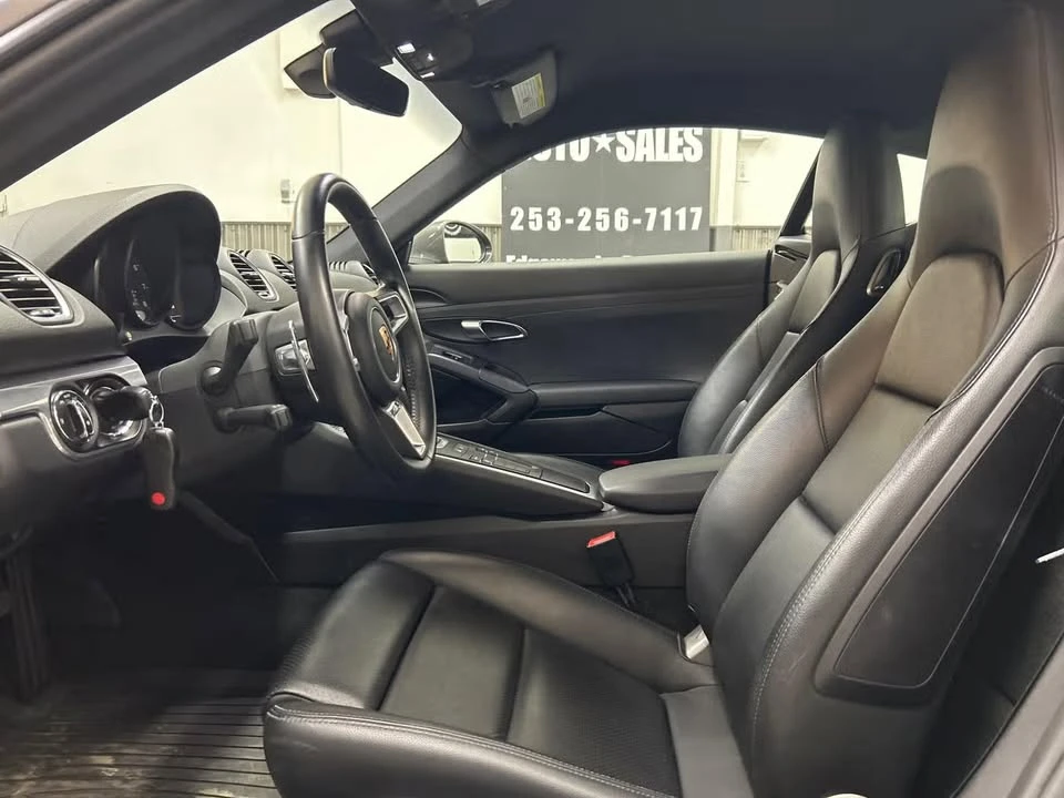 2018 Porsche 718 Cayman - Image 8 of 14