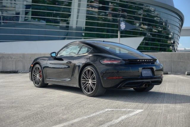 2018 Porsche 718 Cayman - Image 2 of 21