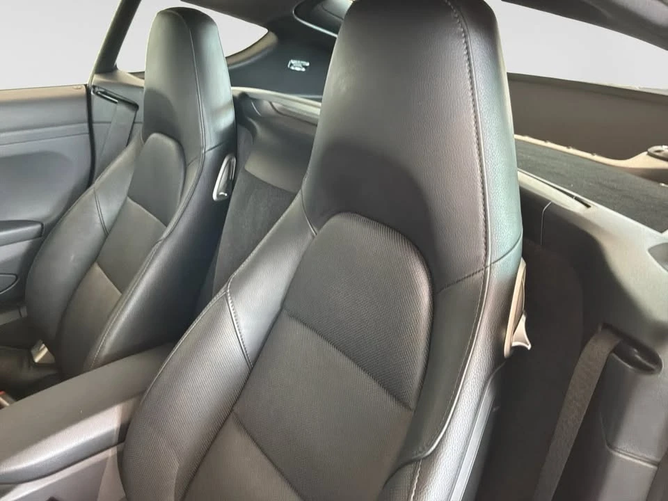 2018 Porsche 718 Cayman - Image 19 of 20