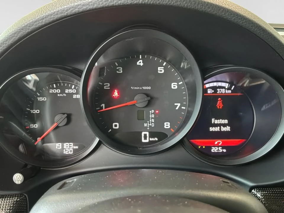 2018 Porsche 718 Cayman - Image 12 of 20
