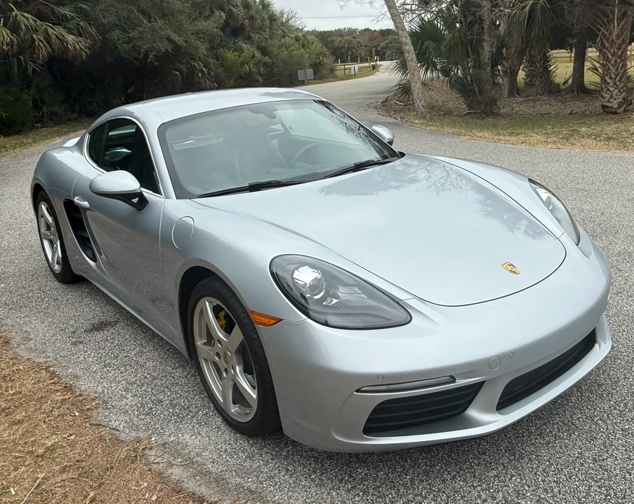 2018 Porsche 718 Cayman - Image 2 of 31