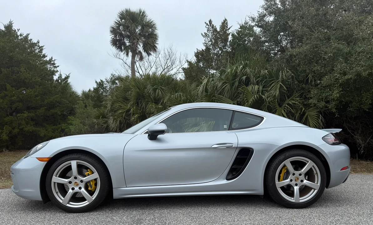 2018 Porsche 718 Cayman - Image 15 of 31
