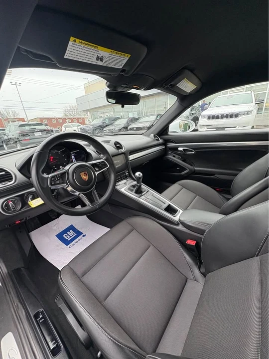 2018 Porsche 718 Cayman - Image 10 of 15