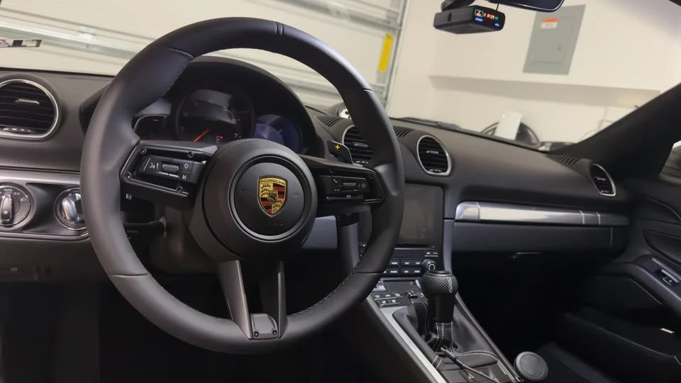 2018 Porsche 718 Cayman - Image 9 of 9
