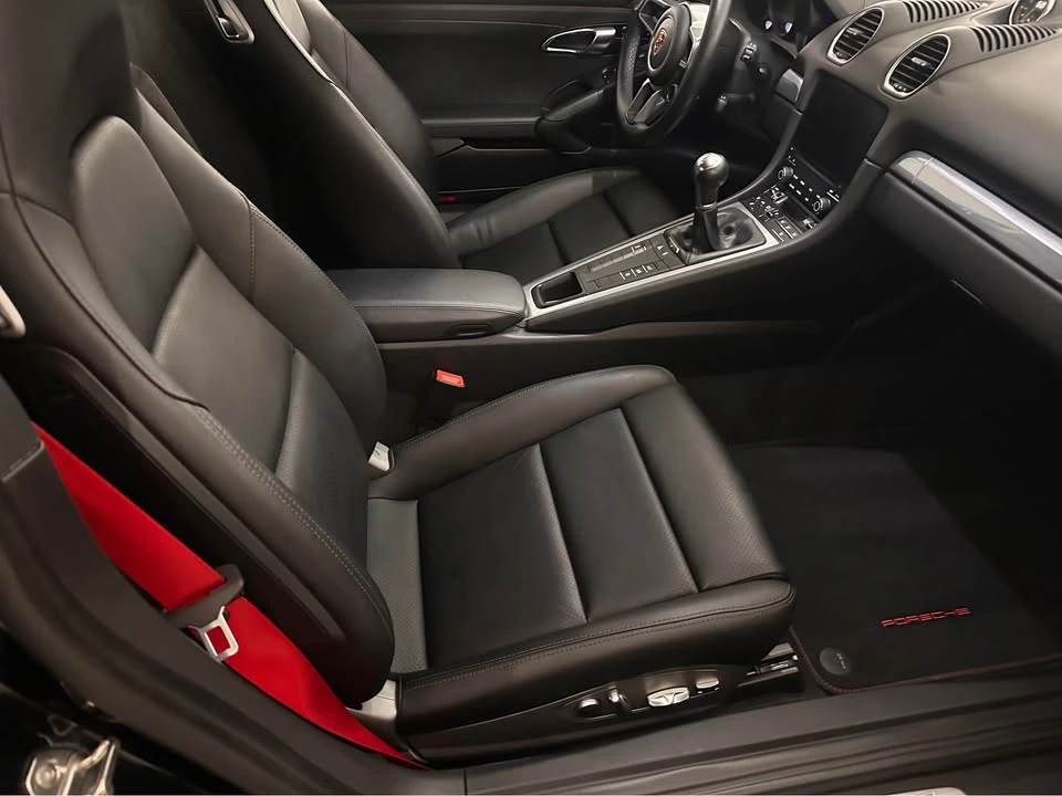 2018 Porsche 718 Cayman - Image 8 of 12