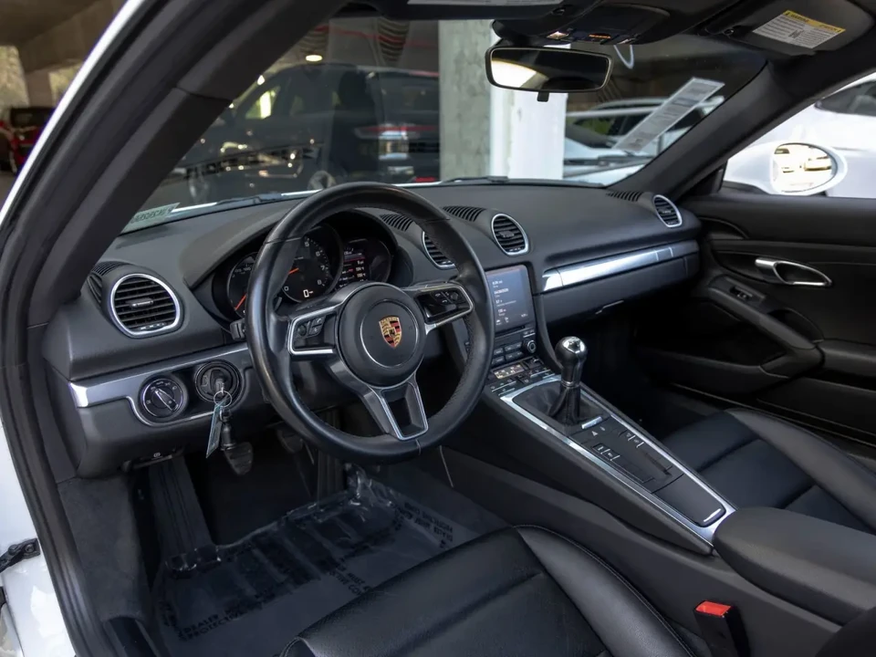 2018 Porsche 718 Cayman - Image 4 of 7