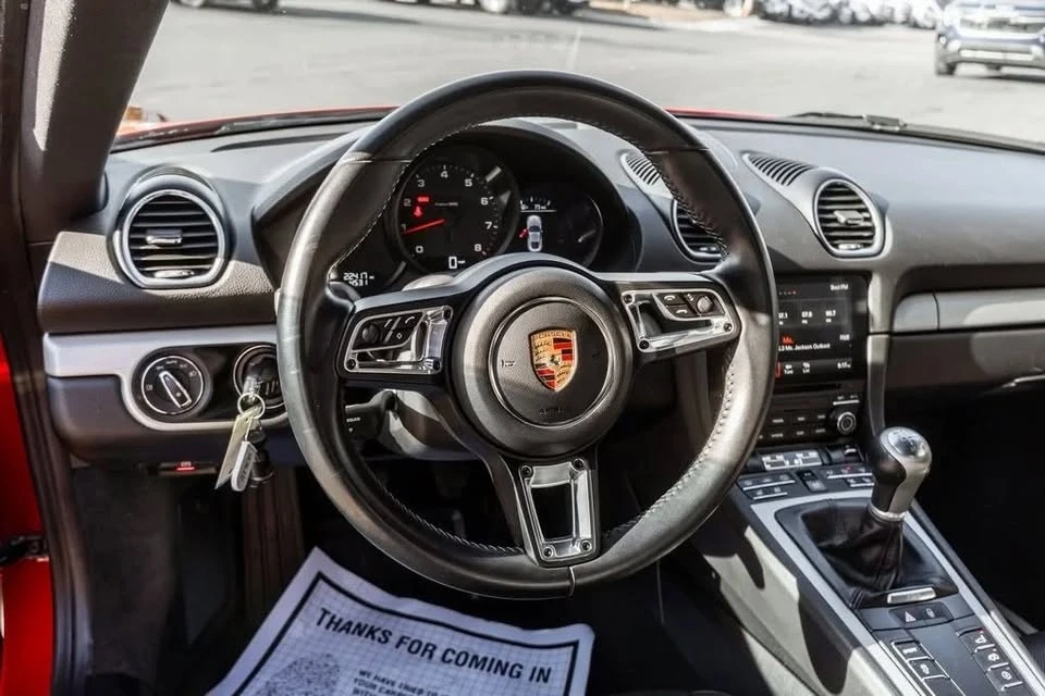 2018 Porsche 718 Cayman - Image 7 of 15