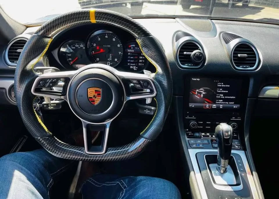 2018 Porsche 718 Cayman - Image 6 of 8