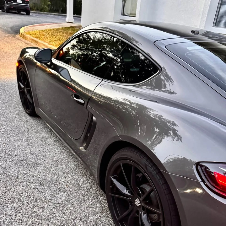 2018 Porsche 718 Cayman - Image 4 of 4