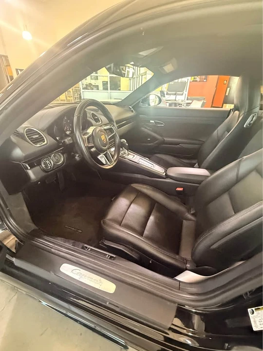 2018 Porsche 718 Cayman - Image 10 of 19