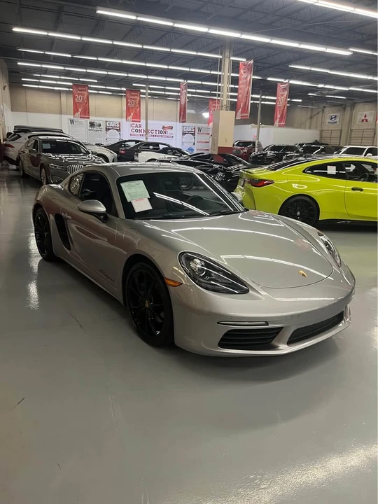 2018 Porsche 718 Cayman - Image 2 of 13