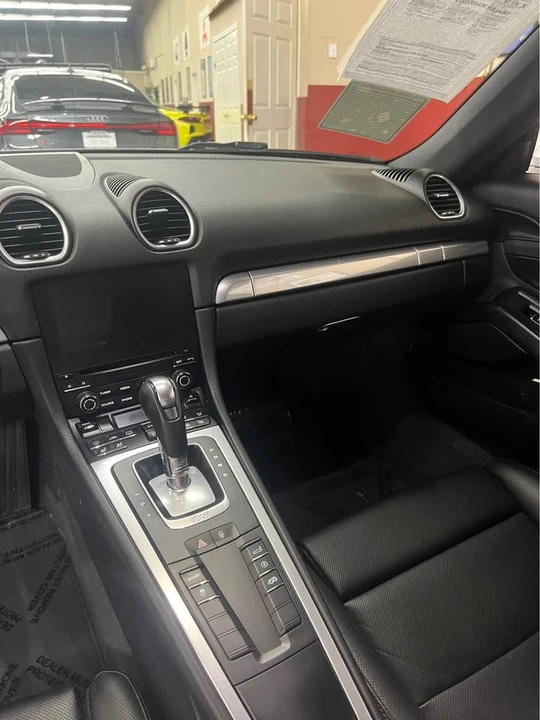 2018 Porsche 718 Cayman - Image 12 of 13