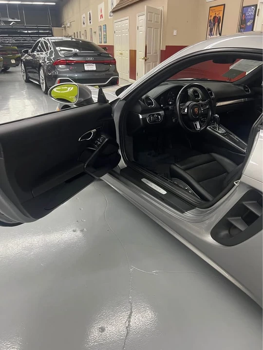 2018 Porsche 718 Cayman - Image 7 of 13