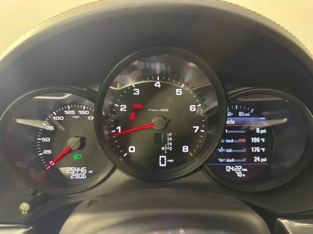 2018 Porsche 718 Cayman - Image 13 of 21