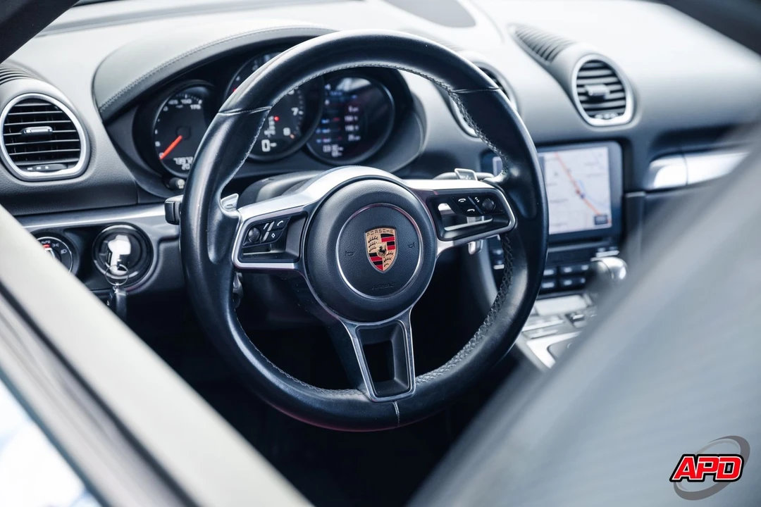 2018 Porsche 718 Cayman - Image 6 of 12