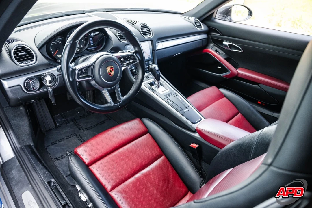 2018 Porsche 718 Cayman - Image 2 of 12