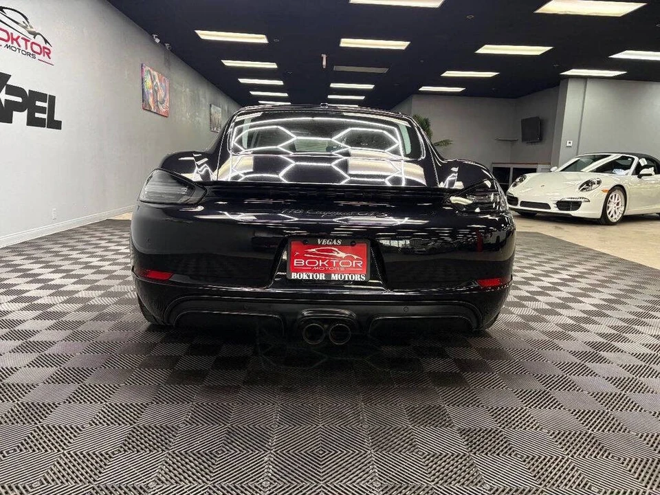 2018 Porsche 718 Cayman GTS - Image 14 of 31