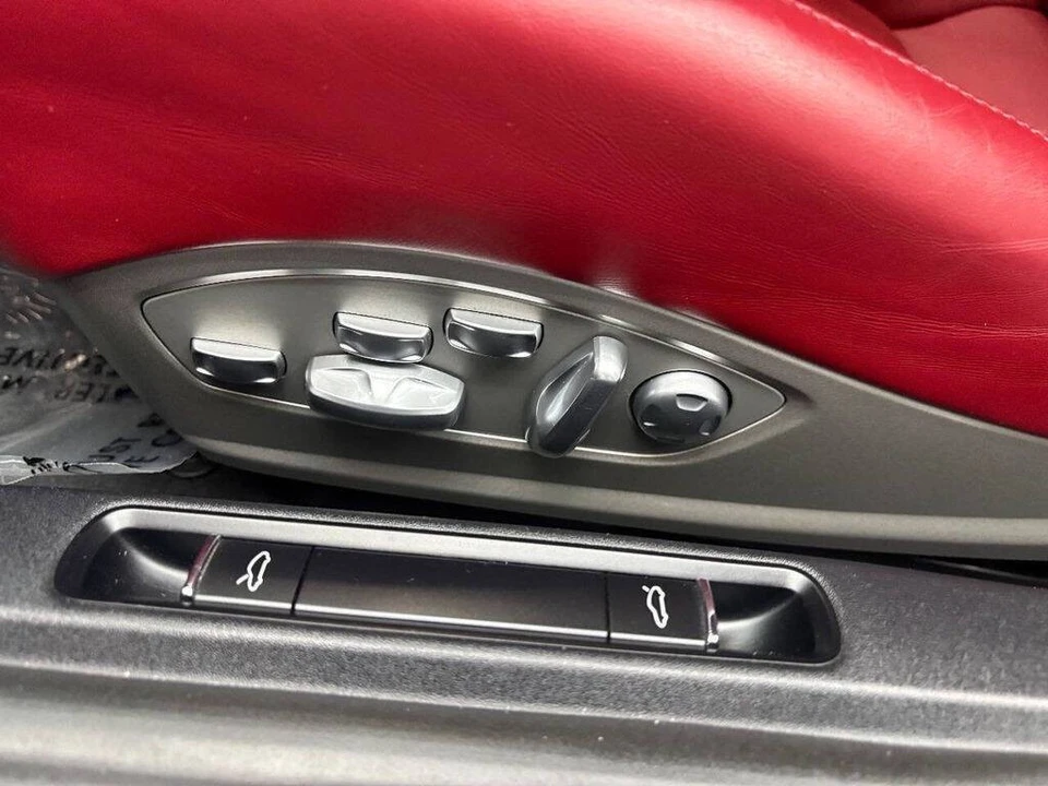 2018 Porsche 718 Cayman GTS - Image 27 of 31