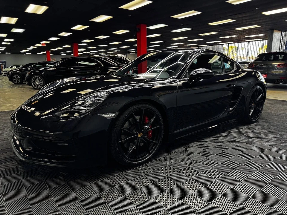 2018 Porsche 718 Cayman GTS - Image 7 of 12
