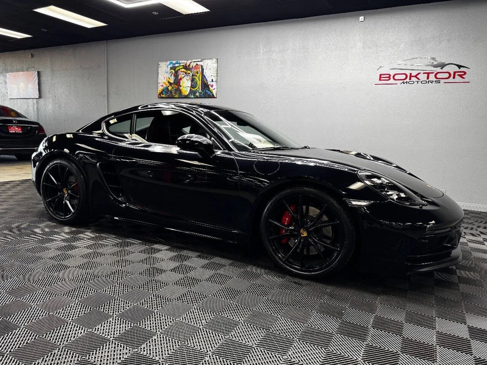 2018 Porsche 718 Cayman GTS - Image 2 of 12