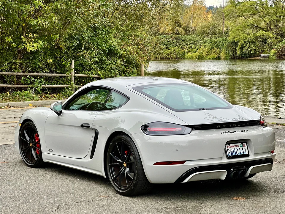 2018 Porsche 718 Cayman GTS - Image 3 of 4