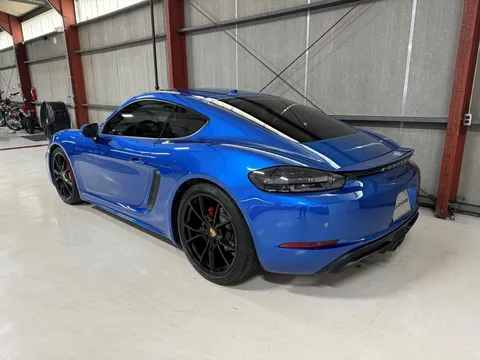 2018 Porsche 718 Cayman GTS - Image 4 of 16
