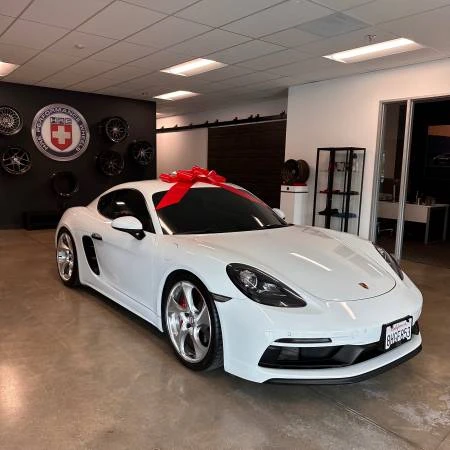 2018 Porsche 718 Cayman GTS - Image 6 of 13