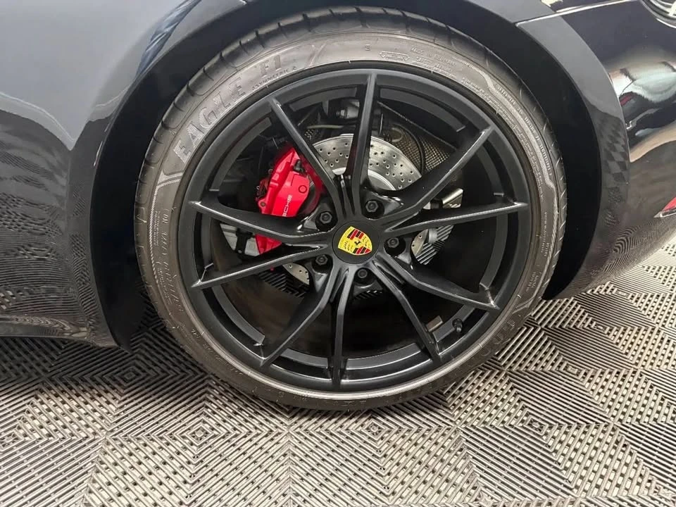 2018 Porsche 718 Cayman GTS - Image 17 of 20
