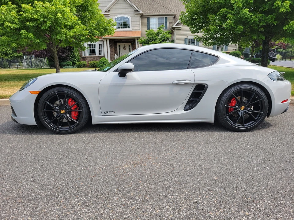 2018 Porsche 718 Cayman GTS - Image 8 of 20