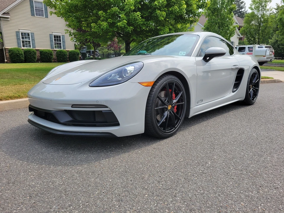 2018 Porsche 718 Cayman GTS - Image 9 of 20