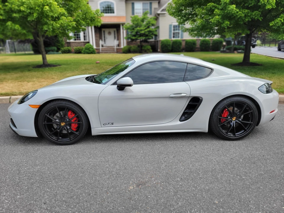 2018 Porsche 718 Cayman GTS - Image 15 of 20