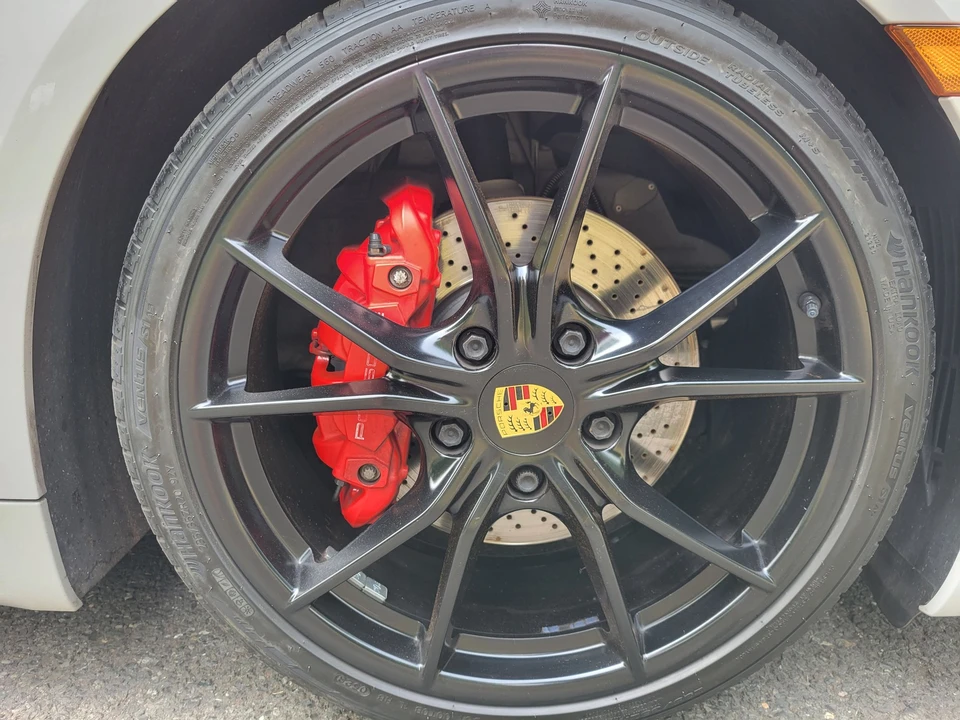 2018 Porsche 718 Cayman GTS - Image 19 of 20