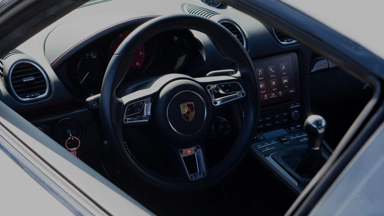 2018 Porsche 718 Cayman GTS - Image 3 of 12
