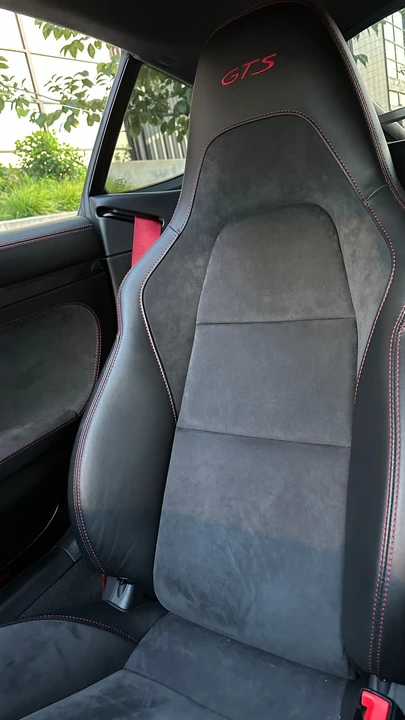 2018 Porsche 718 Cayman GTS - Image 8 of 12