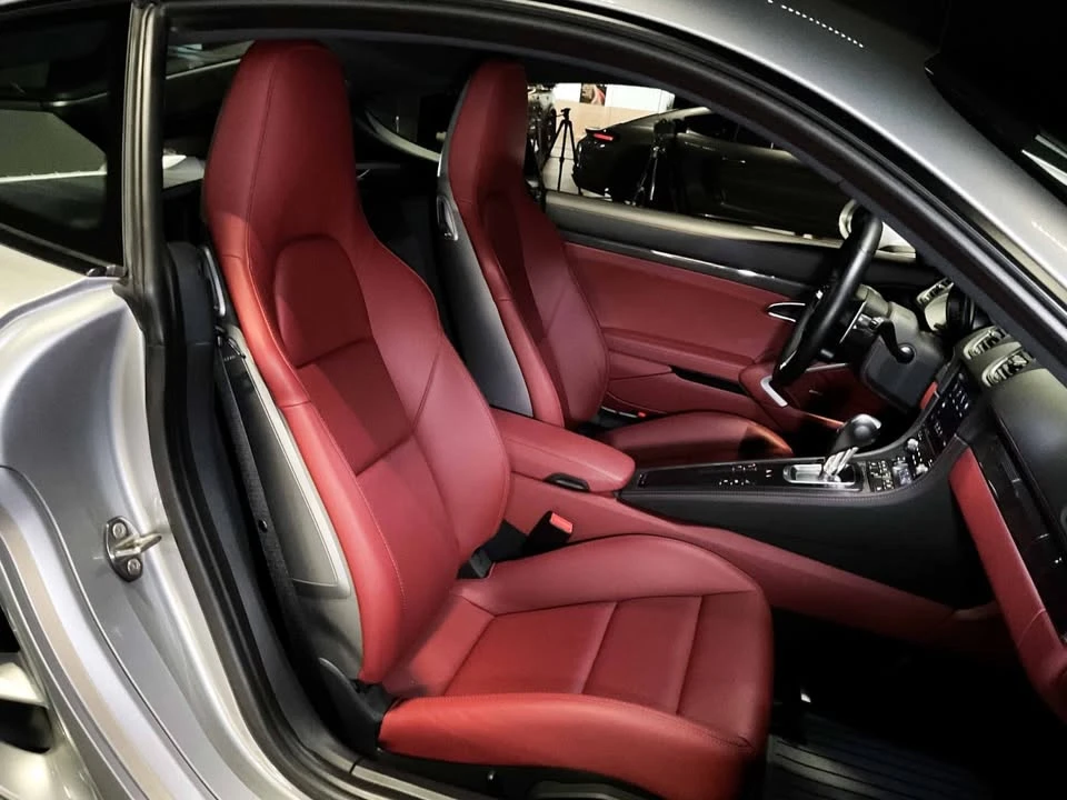 2018 Porsche 718 Cayman GTS - Image 18 of 20