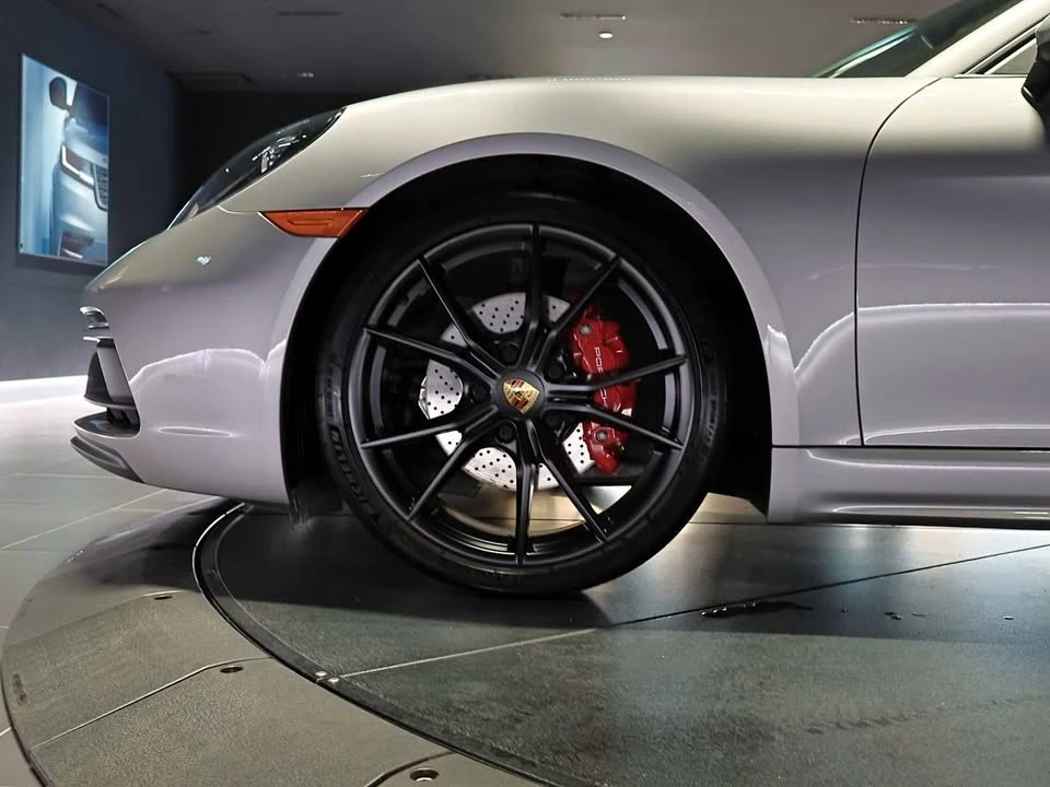 2018 Porsche 718 Cayman GTS - Image 9 of 20