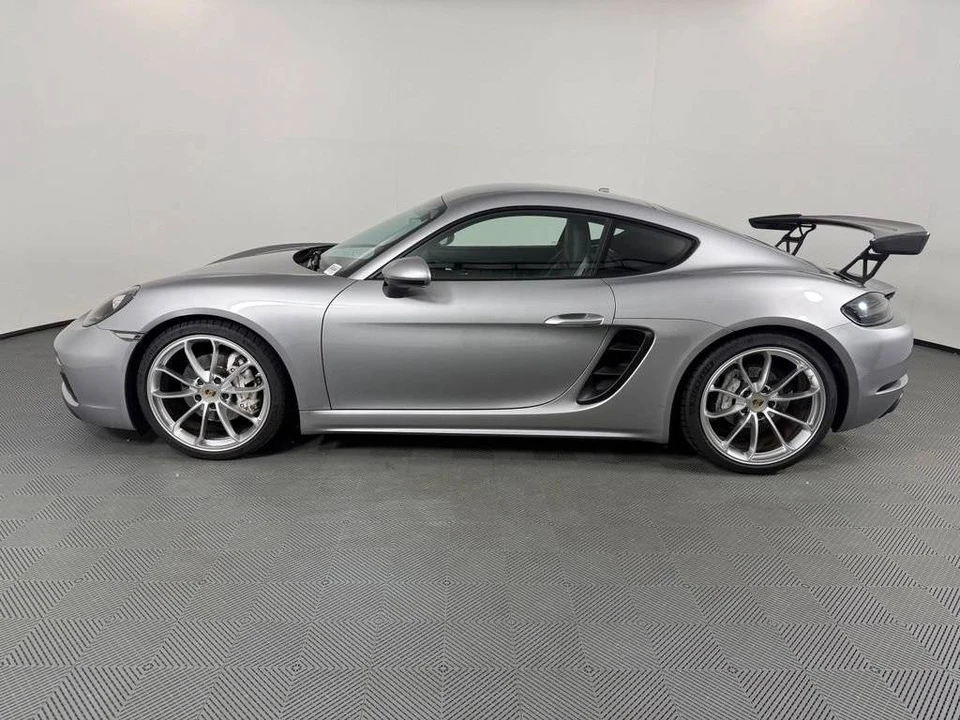 2018 Porsche 718 Cayman GTS - Image 2 of 5