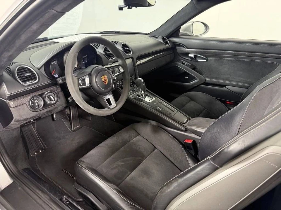 2018 Porsche 718 Cayman GTS - Image 4 of 5