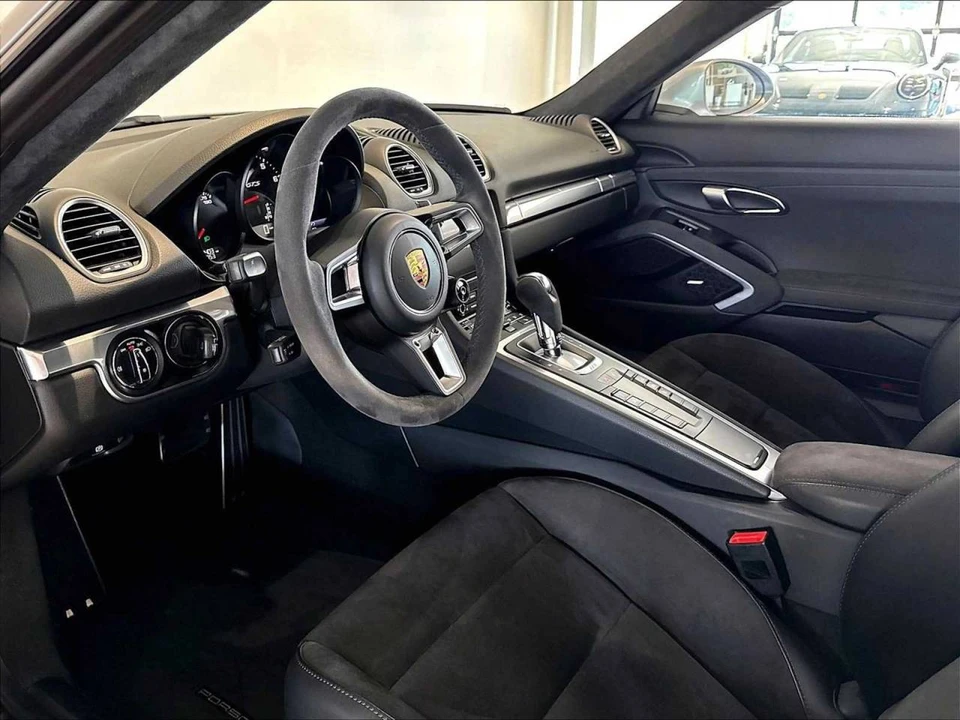 2018 Porsche 718 Cayman GTS - Image 4 of 5