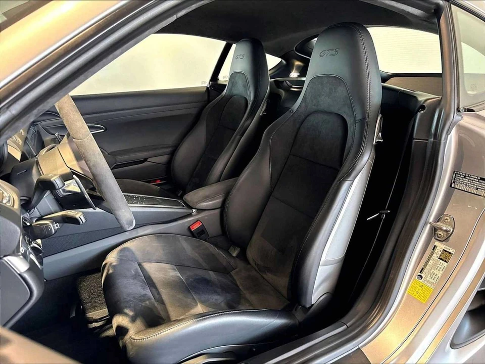 2018 Porsche 718 Cayman GTS - Image 5 of 5