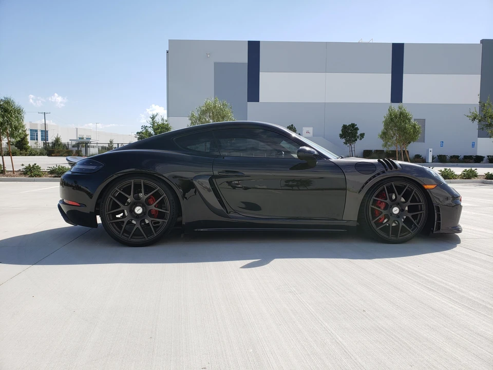 2018 Porsche 718 Cayman GTS - Image 19 of 31