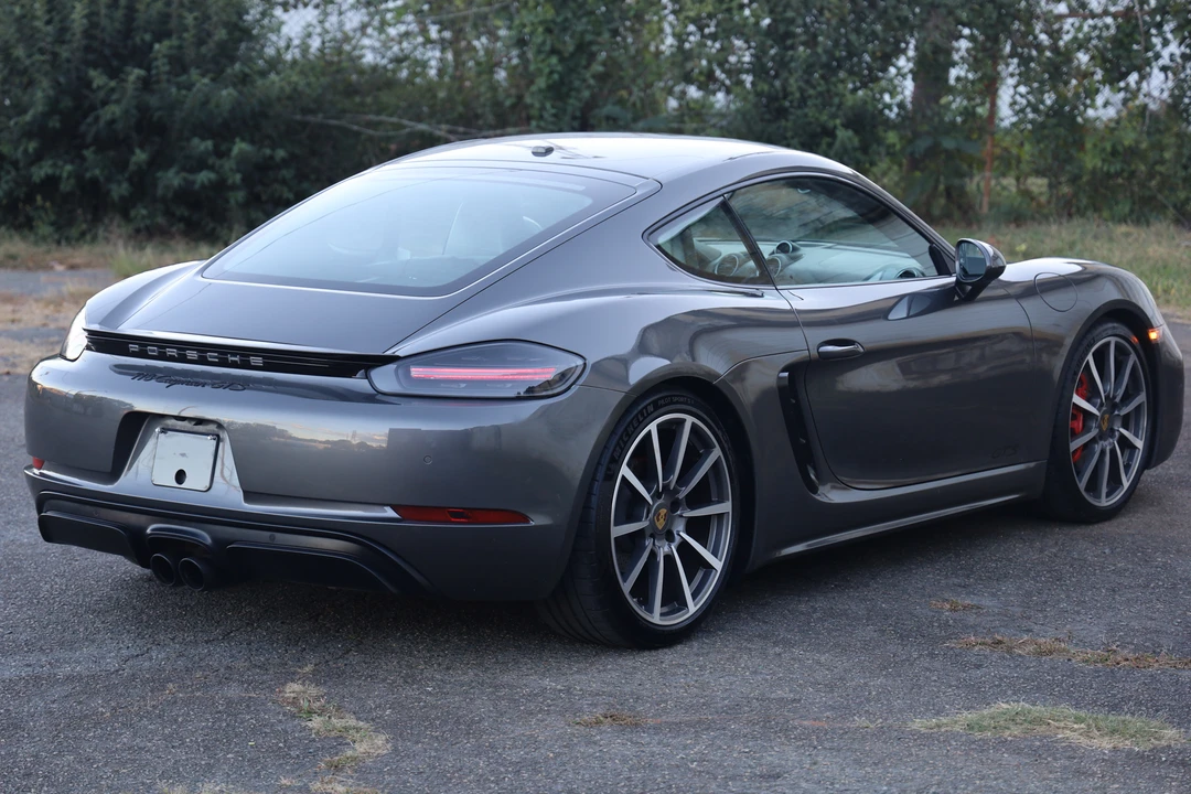 2018 Porsche 718 Cayman GTS - Image 21 of 31